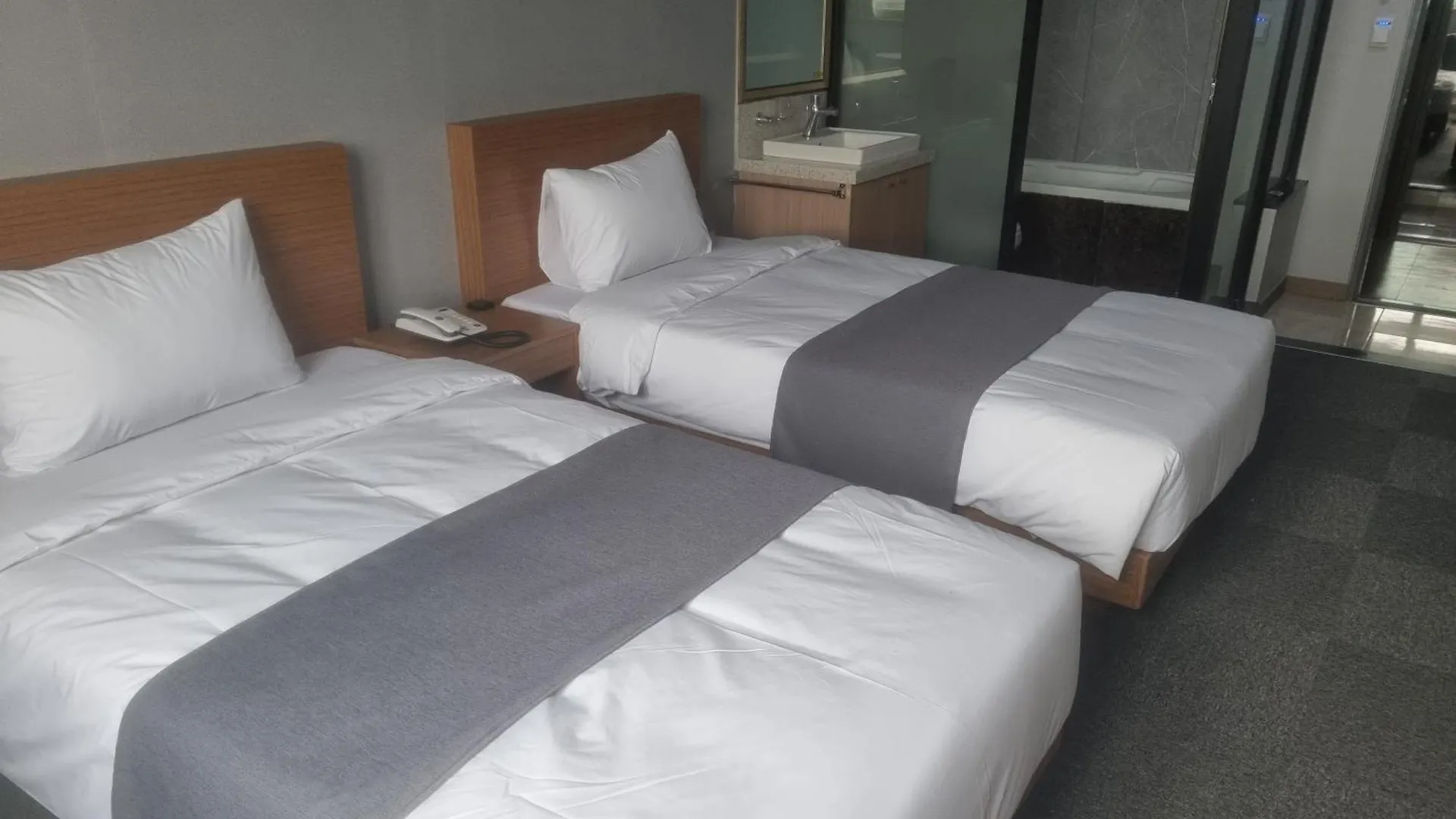 Hotel Noah Busan 3*,