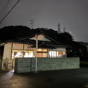 地球旅館 広島ゲストハウス 2* 広島市