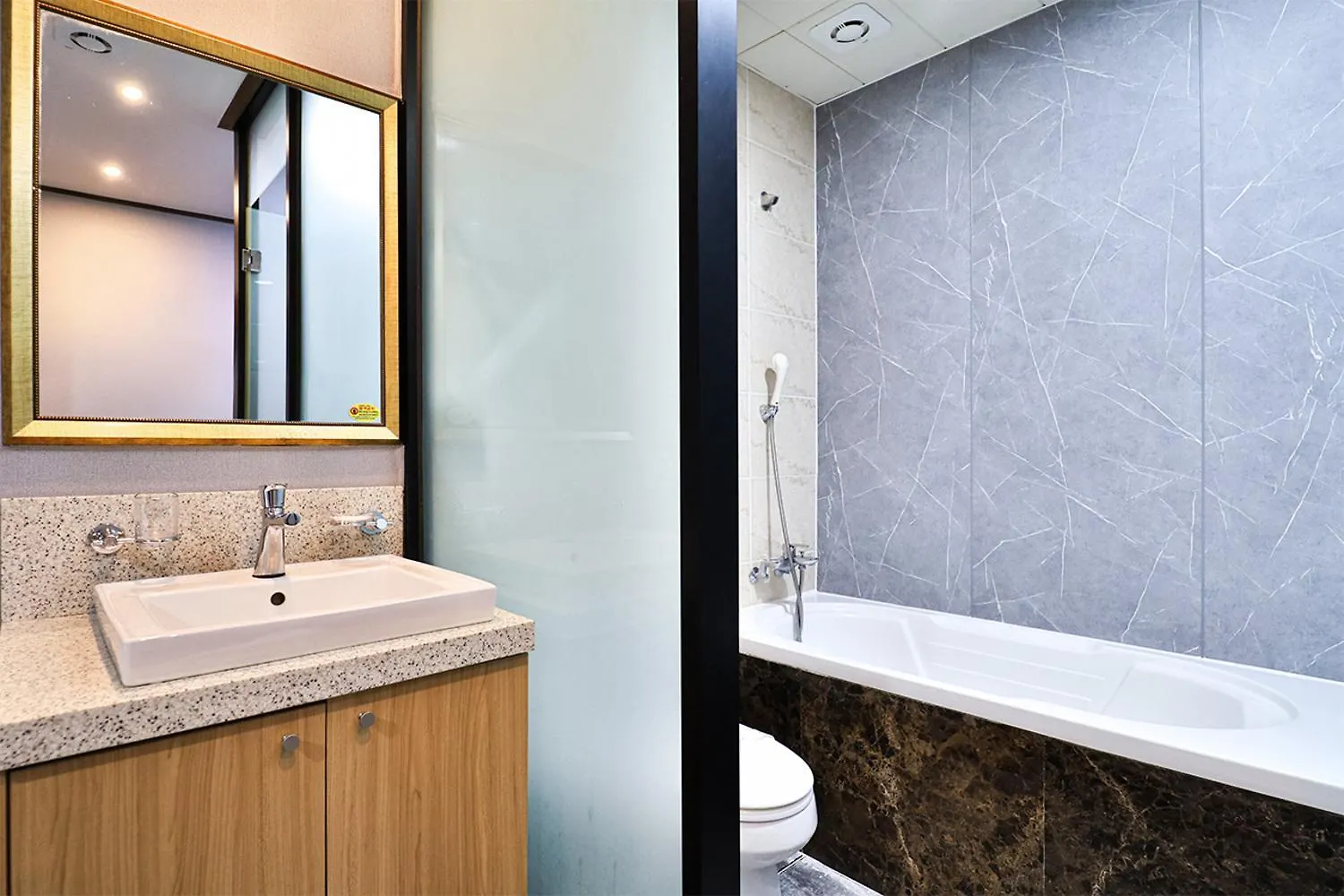Hotel Noah Busan South Korea
