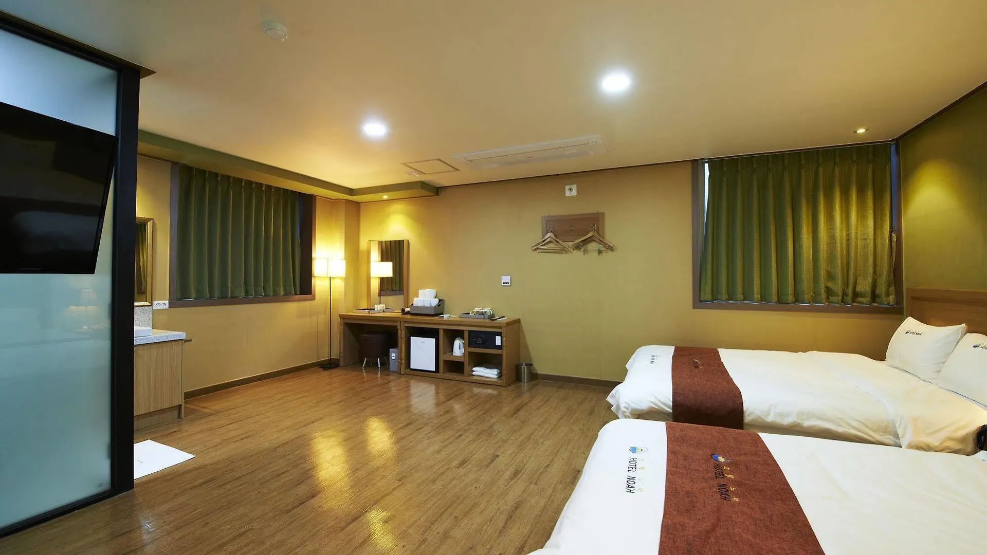 Hotel Noah Busan 3*,